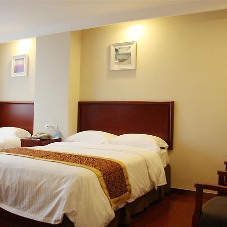 Greentree Inn Tianjin West Railway Station Stage Hotel Exterior photo